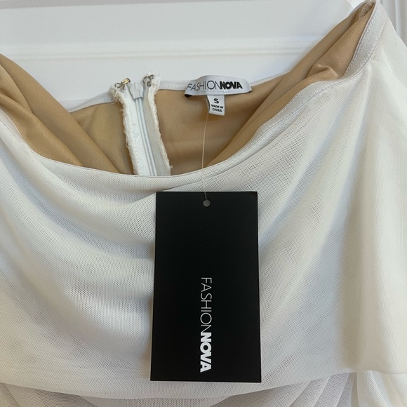 ✨NEW✨ Fashion Nova bodycon dress - Picture 3 of 4